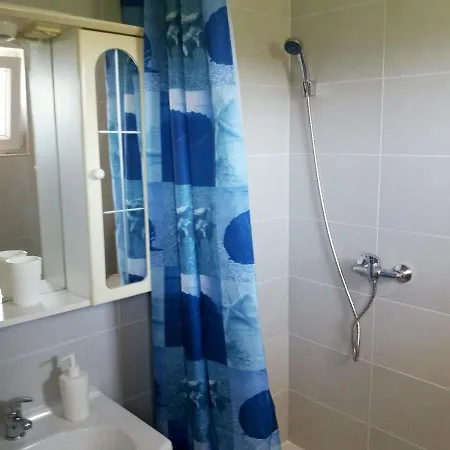 Apartmanpetarvir Appartamento